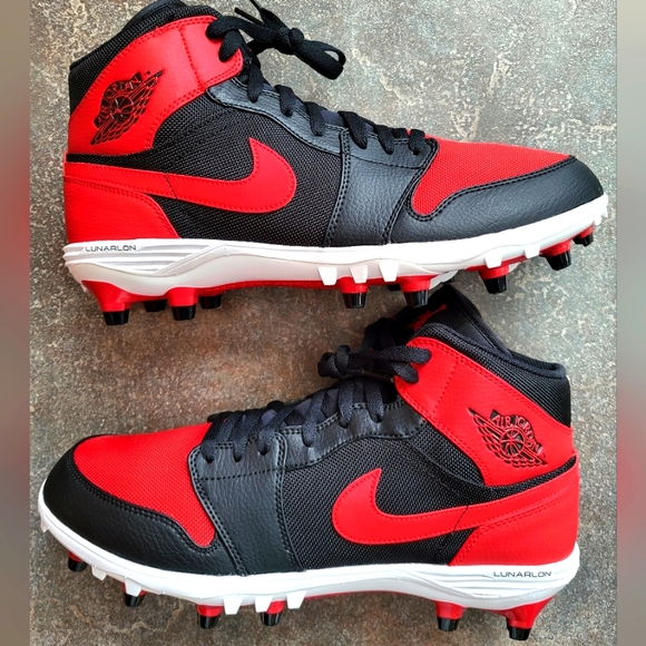 Deadstock Air Jordan Bred Football Cleats